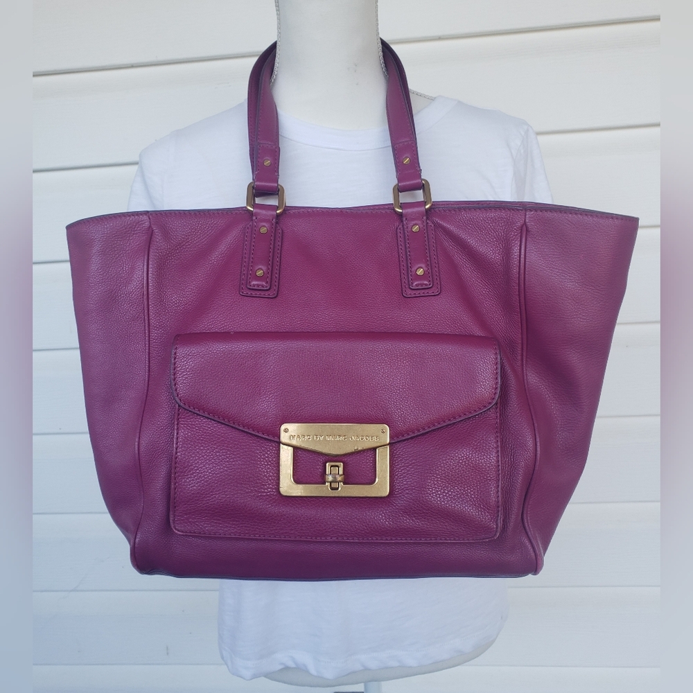 Y2K Marc Jacobs Magneta Bianca Hayley Tote Bag With Gold Hardware!!!